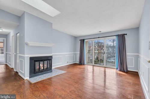 53 Aspen Ct, Trenton NJ  08619-4605 exterior