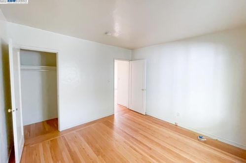 1207 University Ave, Berkeley CA 94702-1708 exterior