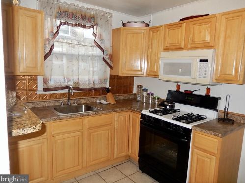 1416 Benner St, Philadelphia PA 19149-3435 exterior