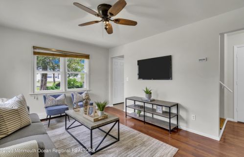 631 Maria St, Jackson Twp NJ  08527-5285 exterior