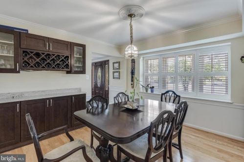 13824 Rippling Brk Dr, Silver Spring MD 20906-2302 exterior