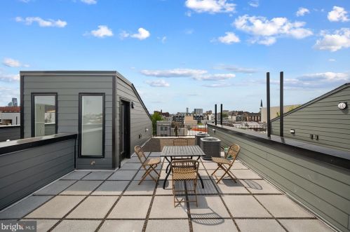 1609 2nd St, Philadelphia PA 19133 exterior