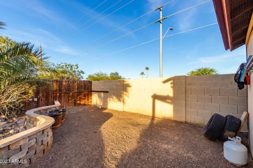 3146 Cholla St, Phoenix AZ 85029-3801 exterior