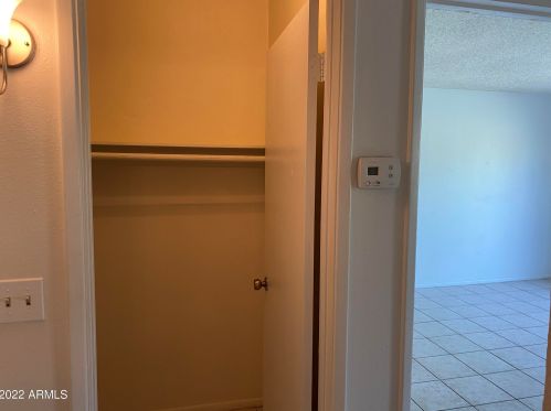 10235 7 Pl, Phoenix AZ 85020-1556 exterior