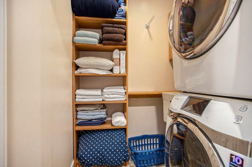 7180 Inverness Dr, Kalamazoo MI 49009-3935 exterior