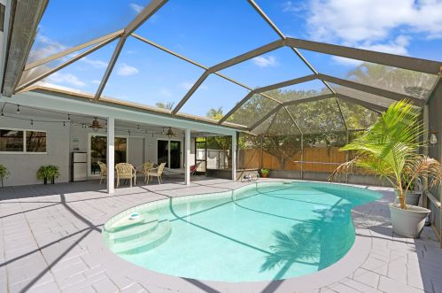 1544 13th Dr, Boca Raton FL  33486-5369 exterior