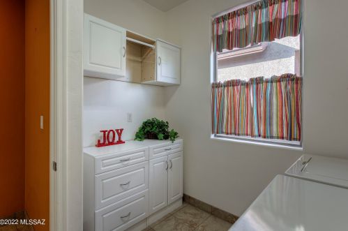 653 Rugged Cyn Dr, Green Valley AZ 85614-6188 exterior