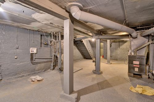 7112 Rhodes Ave, Chicago IL  60619-1114 exterior