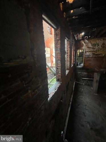 2316 17 St, Philadelphia PA 19132-4405 exterior