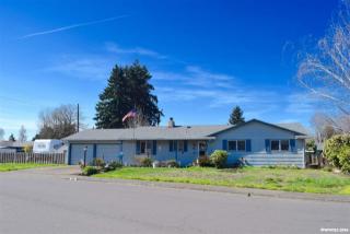 483 Connecticut Ave, Salem, OR 97317-5535