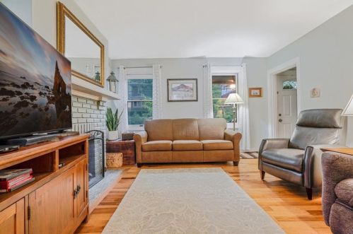 147 Race St, Pittsburgh PA 15208-1424 exterior