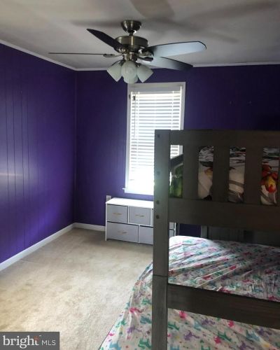 406 Elmwood Ave, Manor PA 19036-2327 exterior