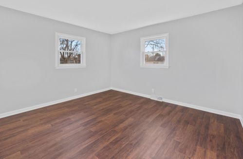 4102 Colgate Cir, Milwaukee WI  53222-1736 exterior