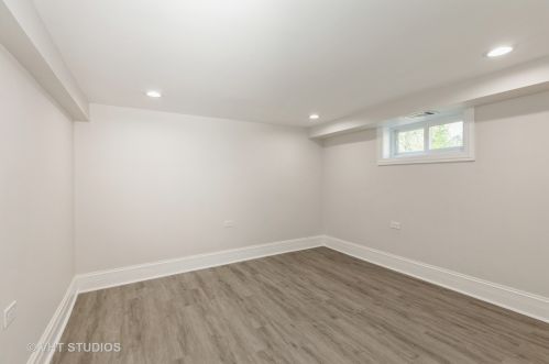 14111 State St, Chicago IL  60827-2235 exterior