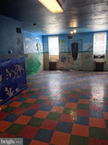 2029 Ellsworth St, Philadelphia PA 19146-3010 exterior