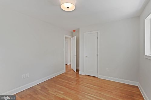 12914 Evanston St, Rockville MD 20853-3002 exterior