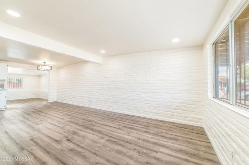 4122 Azalea St, Tucson AZ 85741-1031 exterior