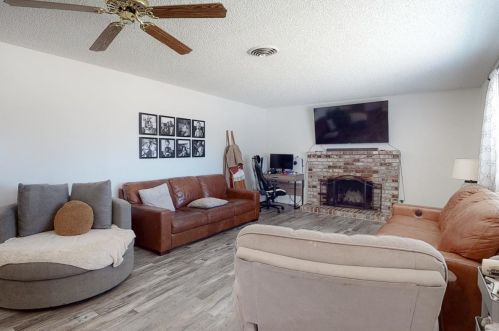 2758 California St, Sutter CA  95982-2101 exterior