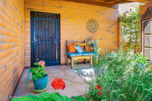 3900 Placita De Ln Moneda, Green Valley AZ 85622-5061 exterior