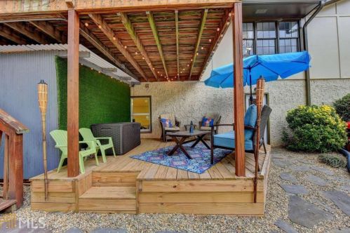 3241 Bunten Rd, Duluth GA 30096-3642 exterior