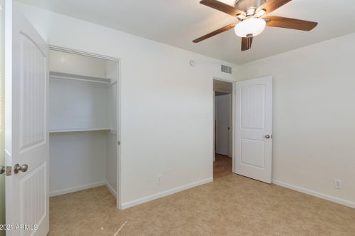 1240 33 St, Phoenix AZ 85018-3314 exterior