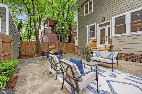 1533 Capitol St, Washington DC  20003-1508 exterior