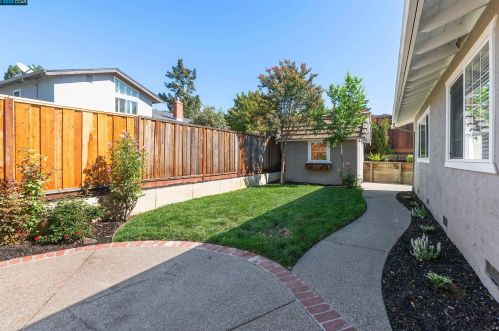 3517 Torino Way, Concord CA 94518-2238 exterior