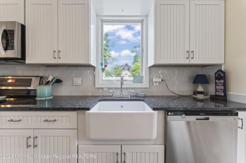 802 Clark St, Point Pleasant Beach NJ 08742-2326 exterior