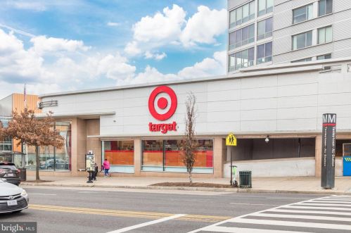 4627 43rd Pl, Washington DC  20016-4521 exterior