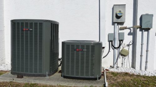 8309 Indian Riv Dr, Fort Pierce FL 34982-7716 exterior