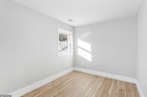 15 Shenandoah Cres, Wharton NJ  07885-2910 exterior