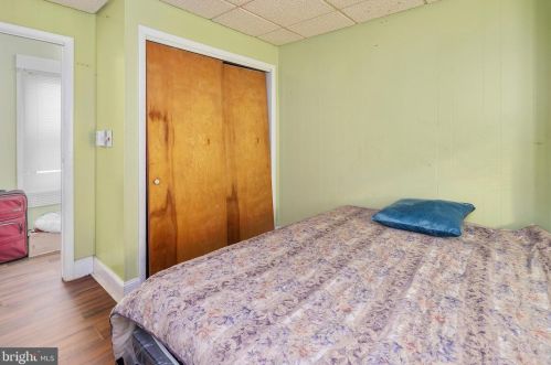 1034 Quinton Ave, Trenton NJ 08629-2402 exterior