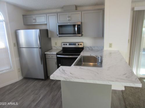 6162 Pinehurst Dr, Chandler AZ 85249-4039 exterior