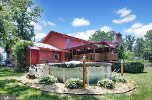 1108 Bollinger Rd, Littlestown PA 17340-9146 exterior