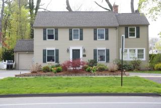 460 Laurel St, Springfield MA  01106-1912 exterior