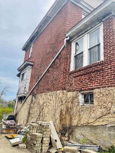 64 Merritt Ave, Pittsburgh, PA 15227-1912