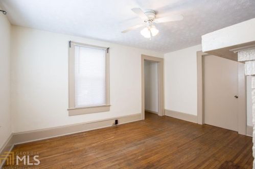 1069 Hemphill Ave, Atlanta GA 30318-5441 exterior