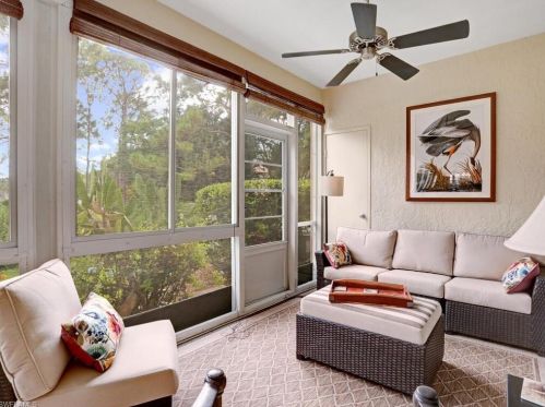 352 Bay Forest Dr, Naples, FL 34110-8036