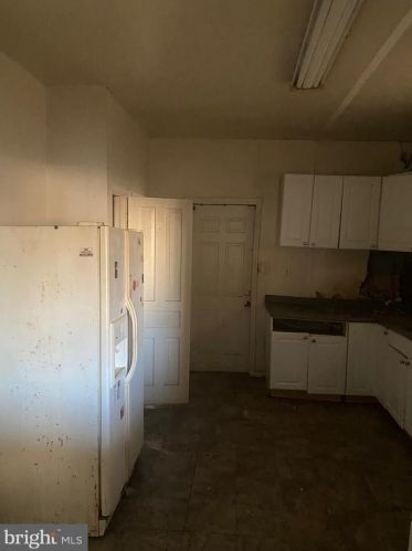 120 6 St, Darby PA 19023-2306 exterior