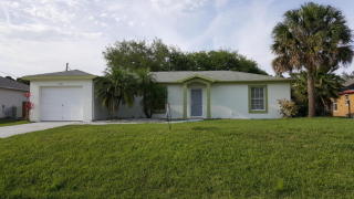 1921 Janette Ave, Fort Pierce FL  34953-1004 exterior