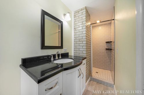 1136 Innes St, Grand Rapids MI 49503-3635 exterior