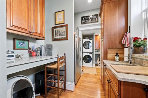 36 Portland Pl, Saint Louis MO 63108-1242 exterior