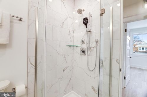 626 Hamilton St, Washington DC 20011-4030 exterior