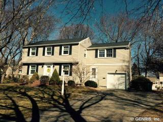 6 Angora Dr, Rochester, NY 14617-4929