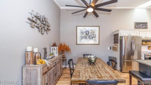 22158 Edgewater, Novi MI  48375-5014 exterior