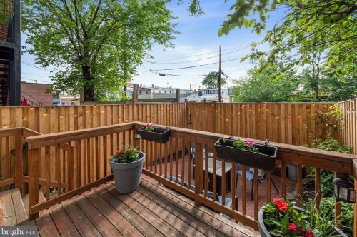 624 19th St, Washington DC  20002-4712 exterior