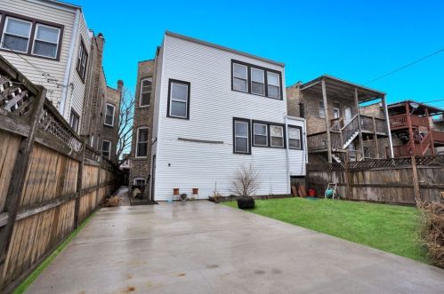 4445 Altgeld St, Chicago IL 60639-1903 exterior