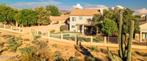 4626 Chisum Trl, Phoenix, AZ 85050-8538