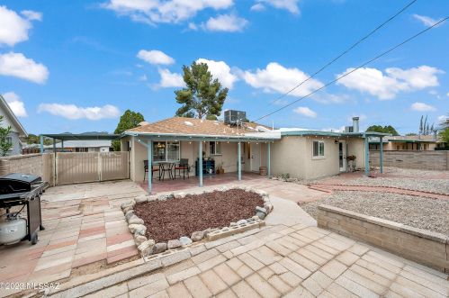 5332 20th St, Tucson AZ  85711-5010 exterior