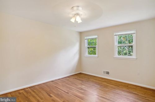 1420 Billman Ln, Silver Spring MD 20902-1421 exterior